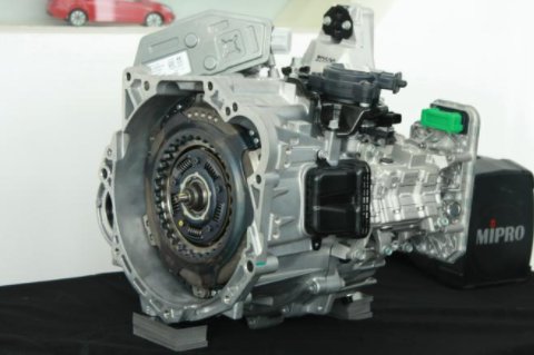 AT、CVT、DCT变速箱各自优缺点是什么？为什么呢？