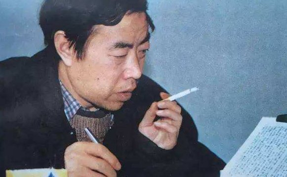 《废都》中的省略成分是作者没有写，还是写了后删去了全文能够在那儿找得到