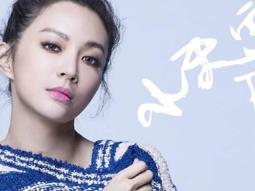 詹雯婷参加《蒙面唱将猜猜猜》为何刚一开口演唱就被网友认出来了呢？