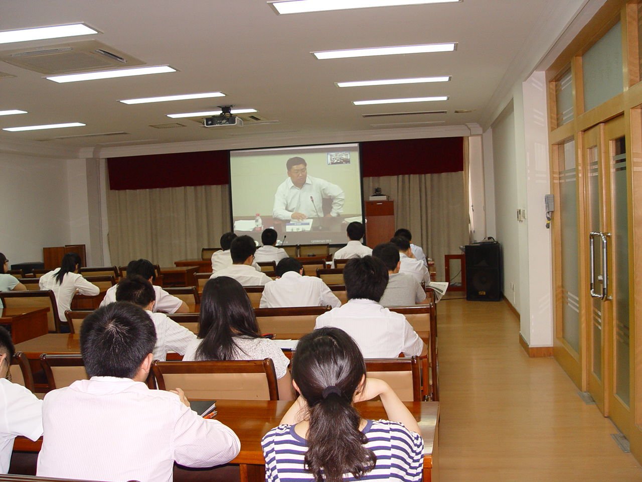 形势教育的形势教育的主要内容