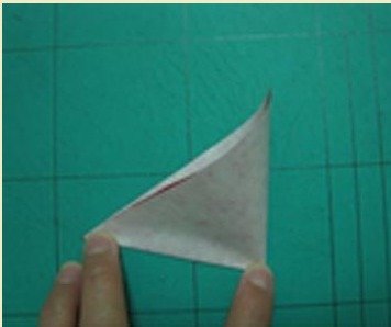 拜求五角星的剪纸方法