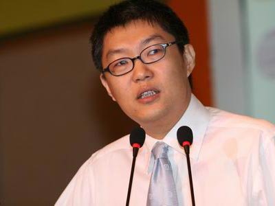 曾伏虎的个人资料