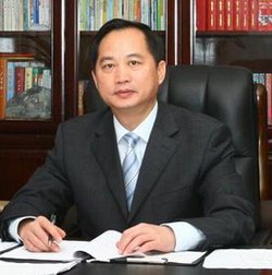 赖德荣的人物履历