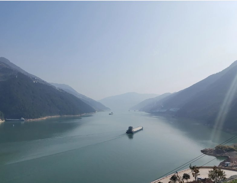 唯见长江天际流的全诗