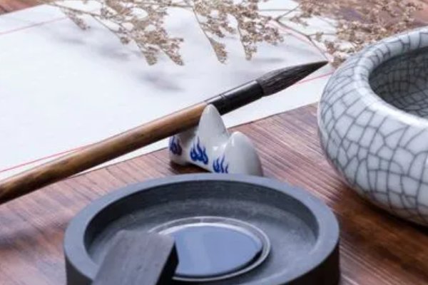 文房四宝哪一件古人称为金不换