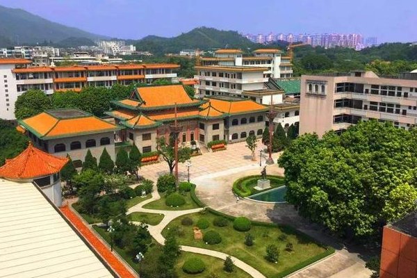 新会一中本科率是多少