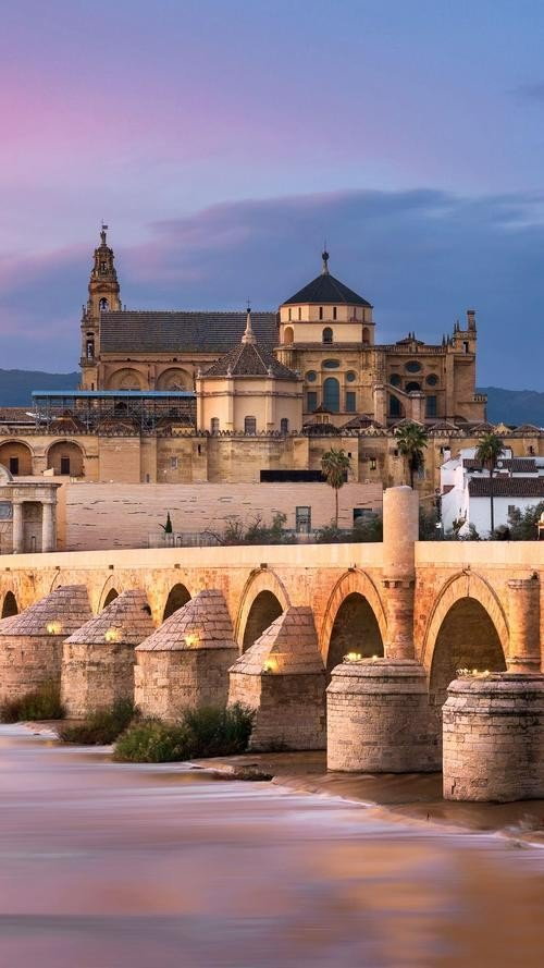 spain翻译成中文