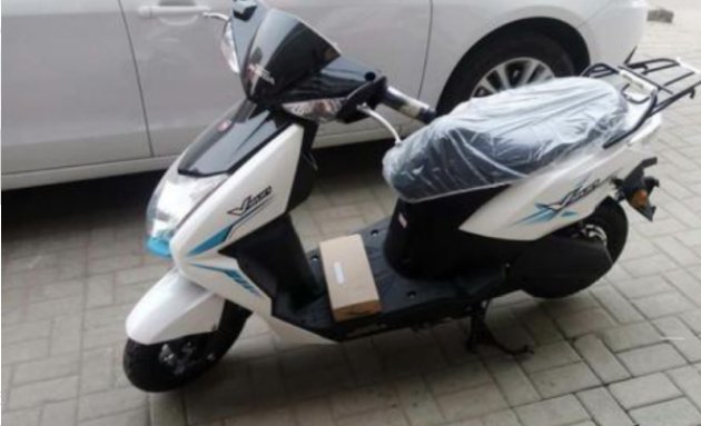 请问快递寄一个电动车要多少钱？