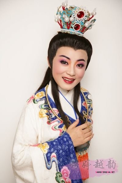 杨婷娜的从艺简介