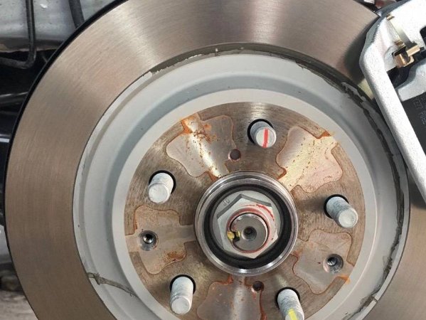 自动挡的刹车太灵敏了怎么办