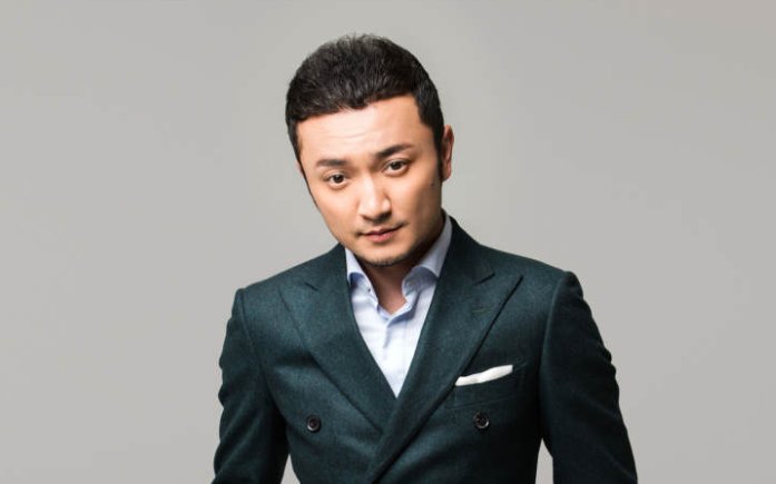 王冠老公是尼格买提吗