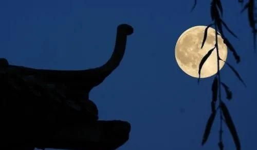 人约黄昏后,月上柳梢头全诗是什么?