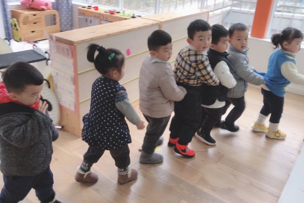 跟着的跟的拼音