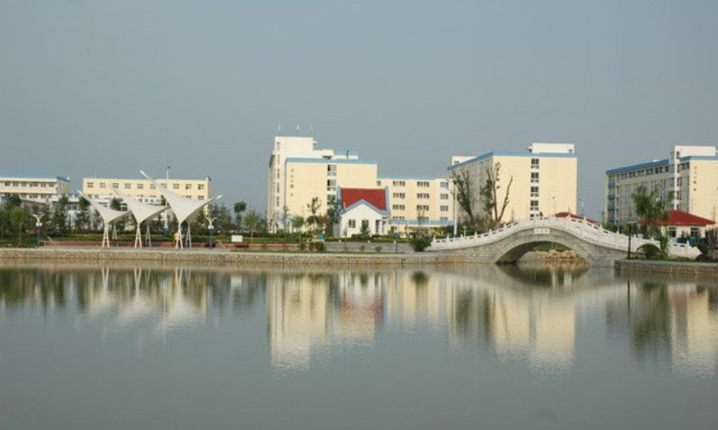 烟台一职学校在哪里