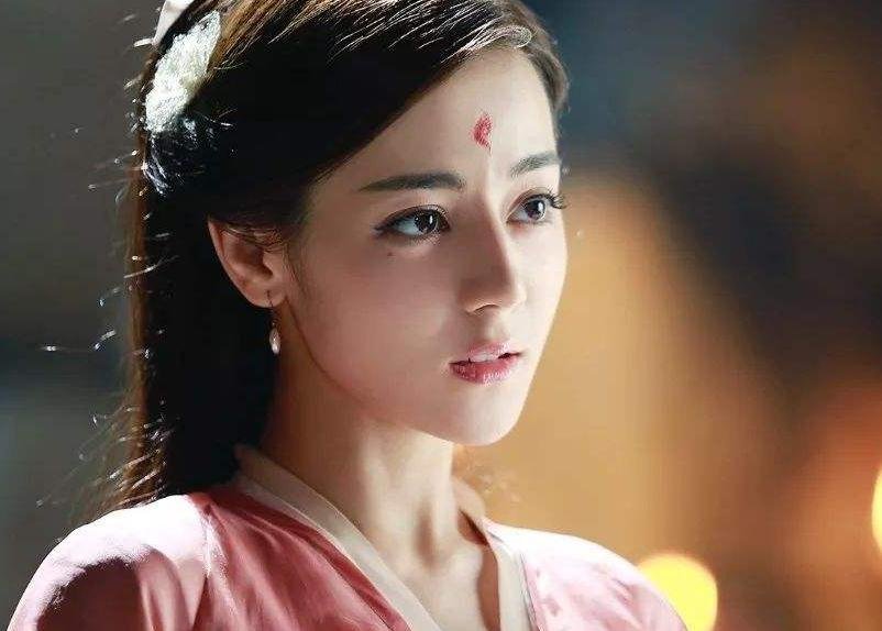 枕上书中最后凤九和东华在一起了吗？