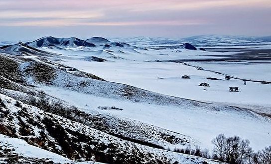 《沁园春雪》写作背景是什么？