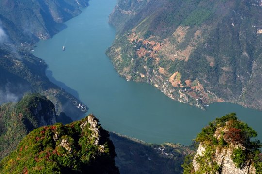 巴东三峡在哪个地方