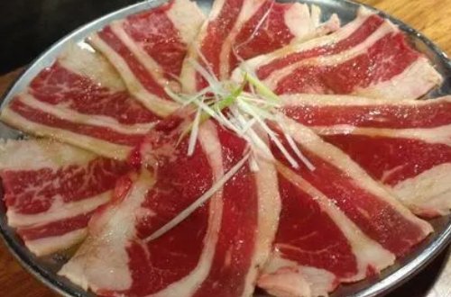 牛五花是牛的什么部位