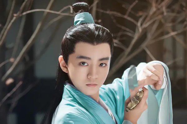 《神墓》里的男主辰南，究竟是不是一个渣男？