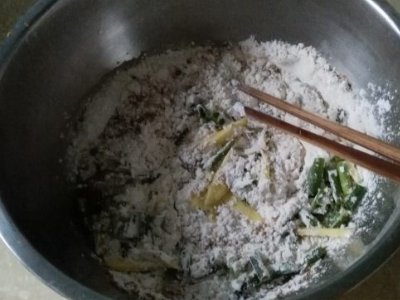 炸酥肉的家常做法怎么配料？