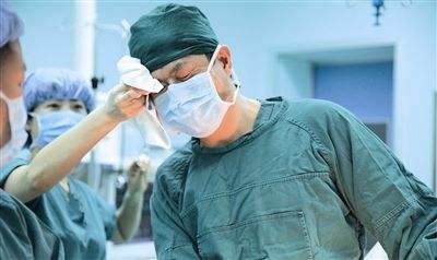 中医执业助理医师考试报名条件是什么？