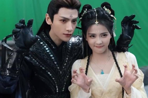 长月烬明小说名字