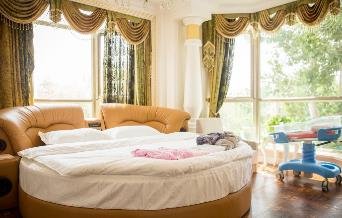 杜淳老婆月子中心曝光有多豪华？明星们住的月子中心都有多贵？