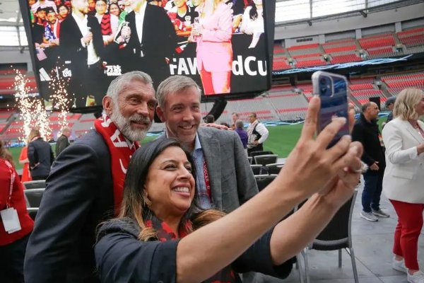 美加墨世界杯在哪里举行