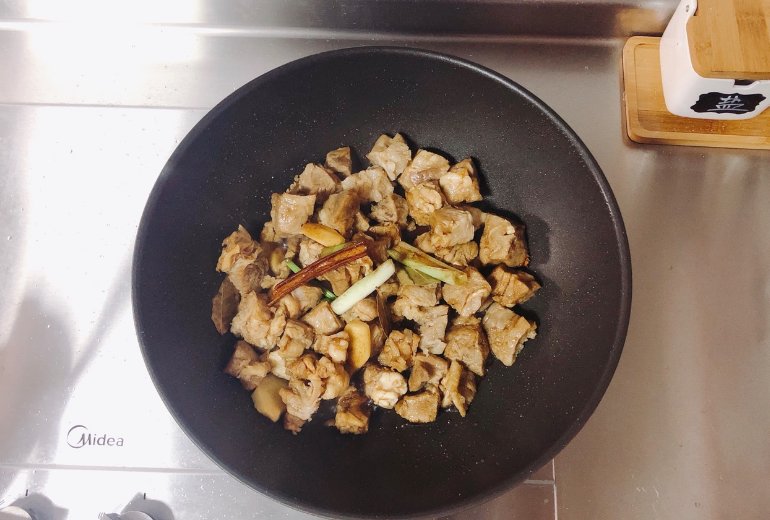 白萝卜炖牛肉最正宗的做法