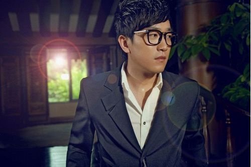 “我走在没有你的夜里，好大的悲剧”是什么歌的歌词