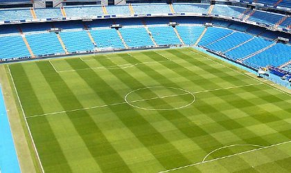 标准足球场大小是多少？