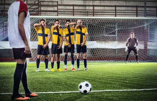 什么情况下才会判罚禁区内任意球