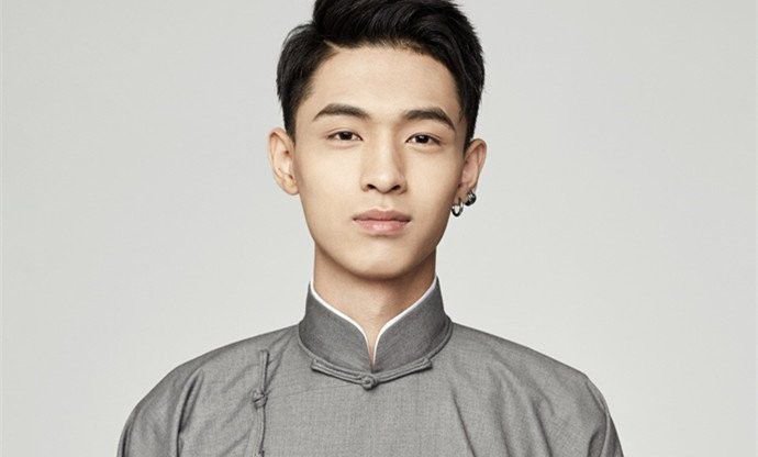 秦凯旋是谁的儿子?