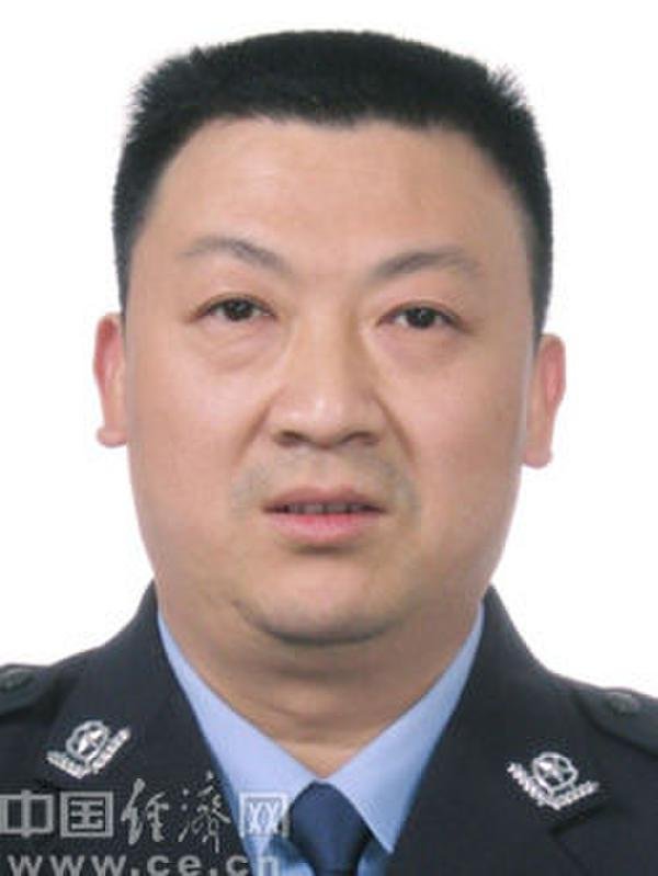 付毅的人物履历