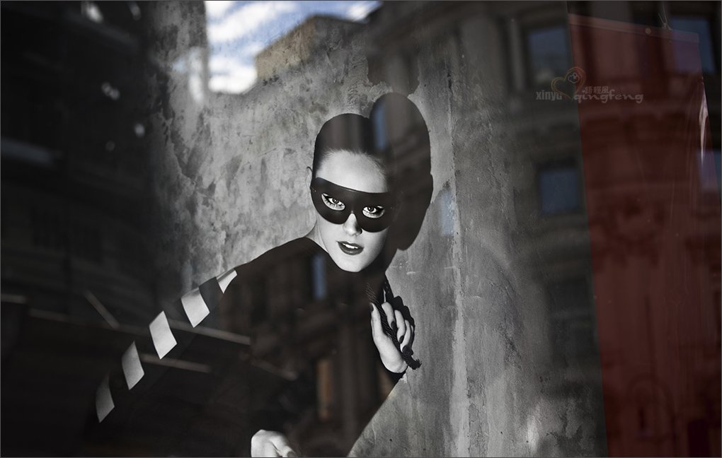 轻飞曼舞的释 义