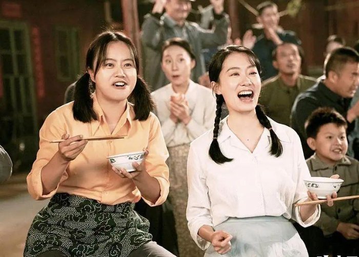 关于贾玲说为了拍李焕英才去当导演这件事，你有何看法？