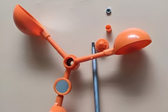 电杆上的小风扇是干什么用的