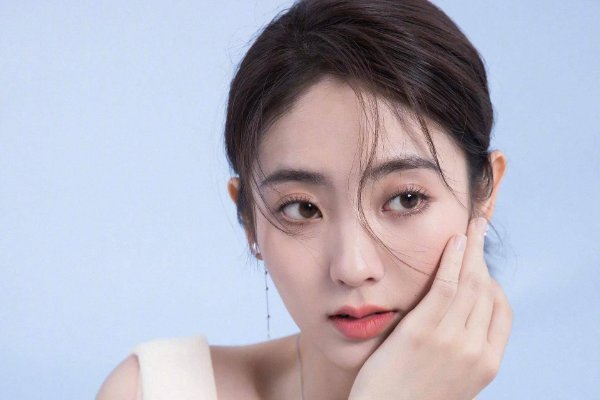 邢菲的真实身高