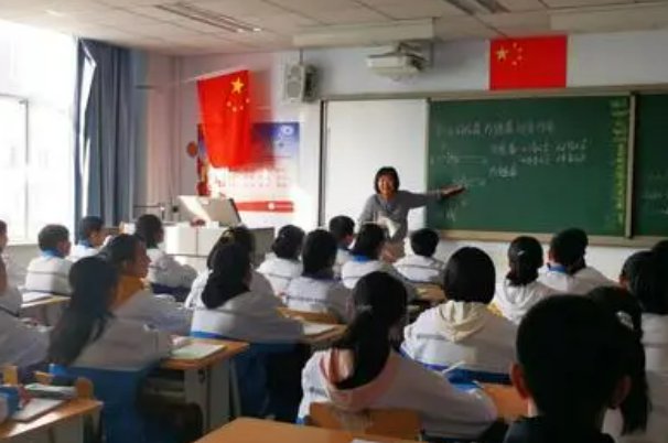 骅字怎么读音是什么意思