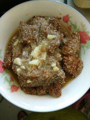 米粉𤉋肉怎么做？