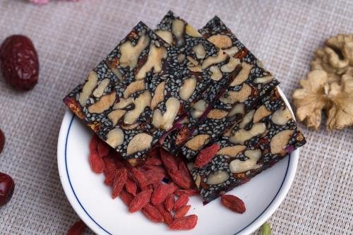 阿的多音字，要组词