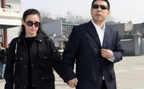 王思懿与丁海峰有缘无分，隐婚嫁普通老公，至今没孩子成遗憾，现状如何？