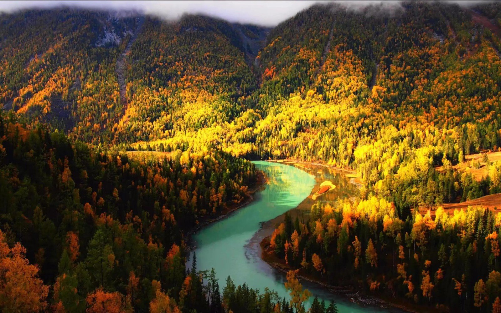 地大物博是什么意思