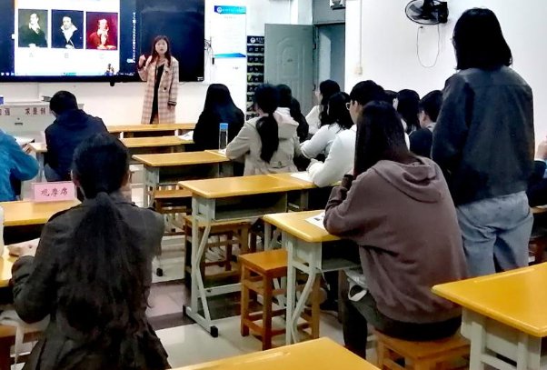 方脑壳哈戳戳顺口溜