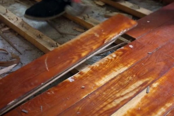 藏污纳垢的词语解释