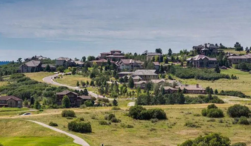 suburban翻译中文