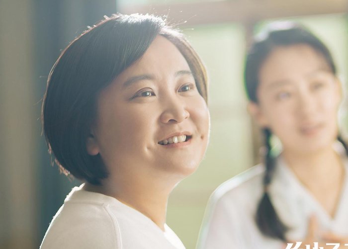 关于贾玲说为了拍李焕英才去当导演这件事，你有何看法？