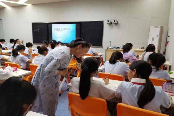 人迹板桥霜全诗