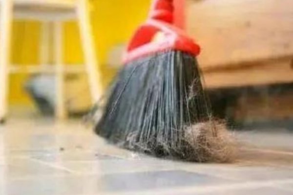 藏污纳垢的词语解释