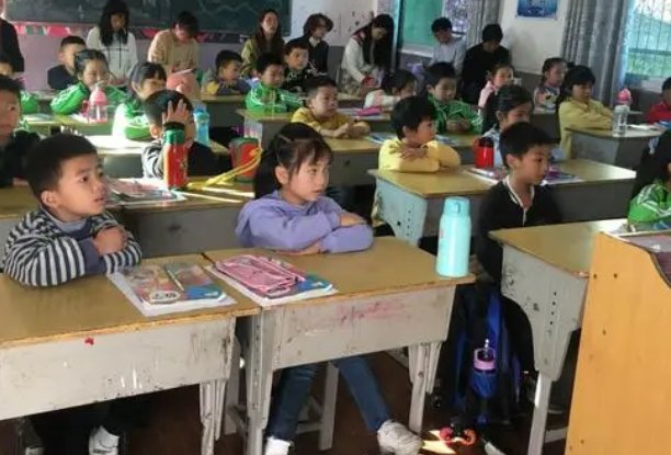 人艰不拆的意思